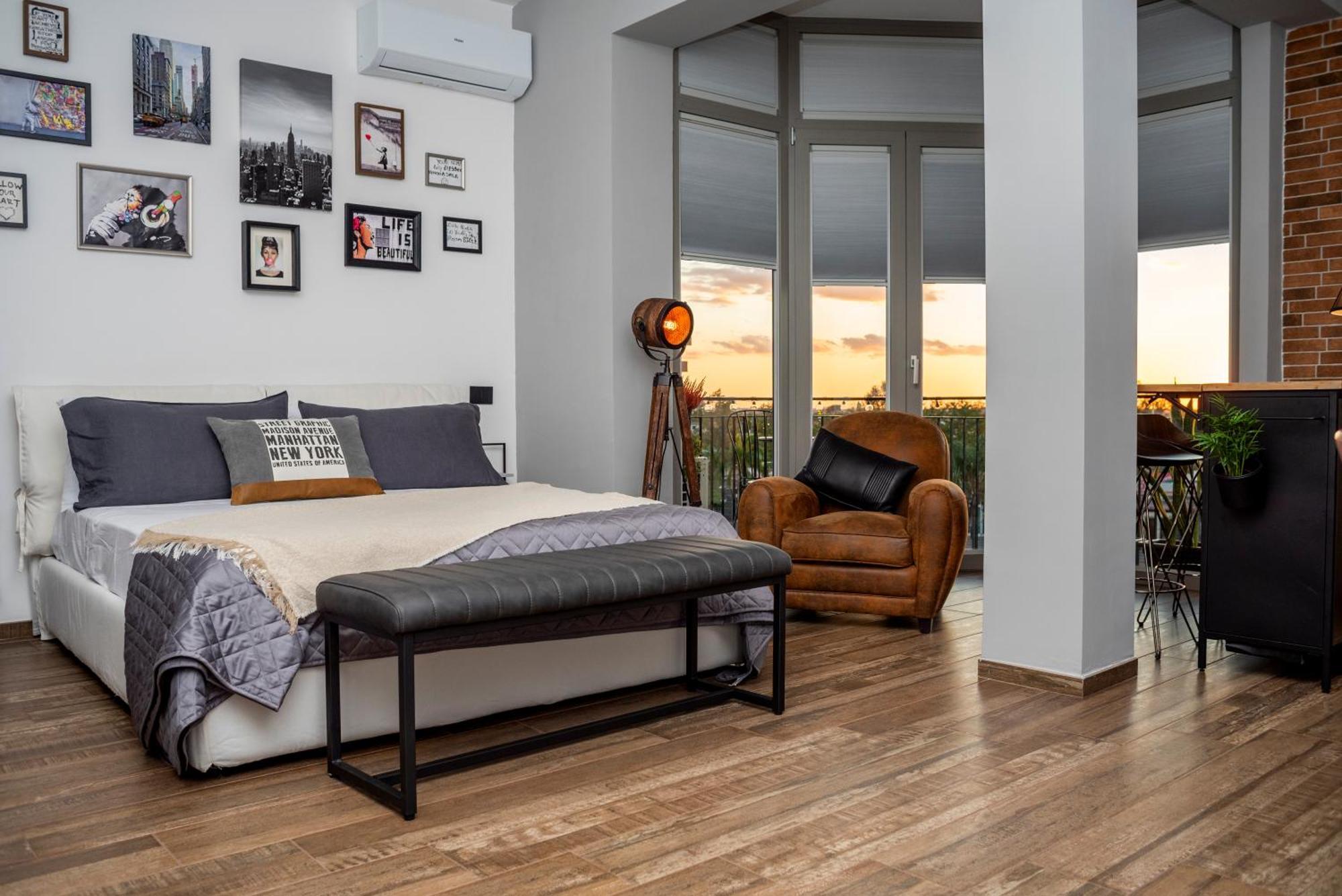 Pi'S Apartments Comfort & Chill San Nicola La Strada Екстериор снимка