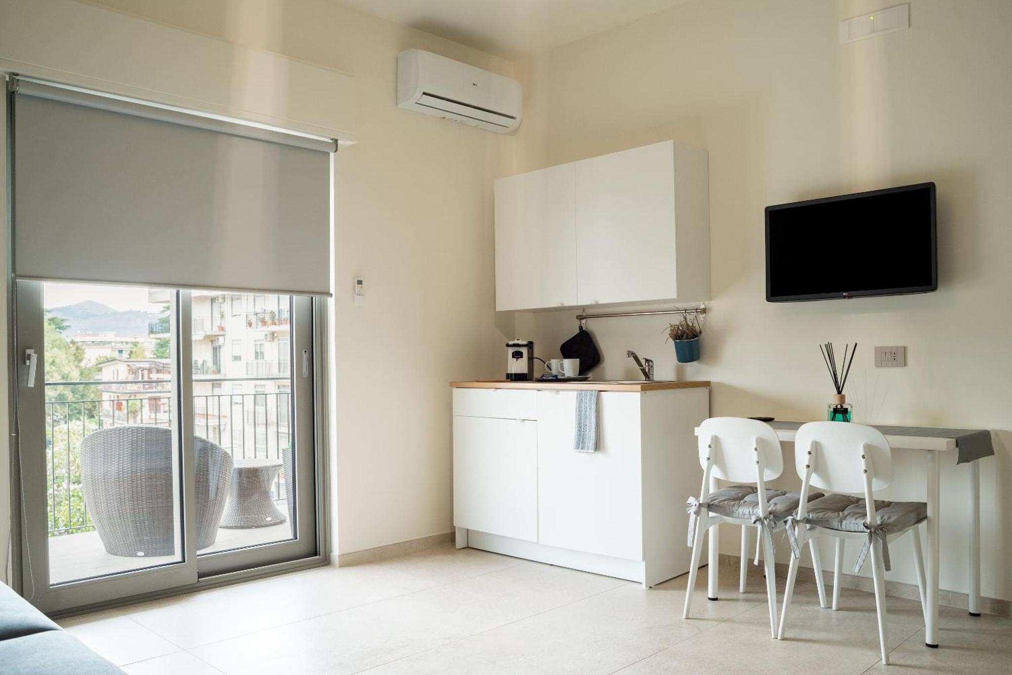 Pi'S Apartments Comfort & Chill San Nicola La Strada Екстериор снимка